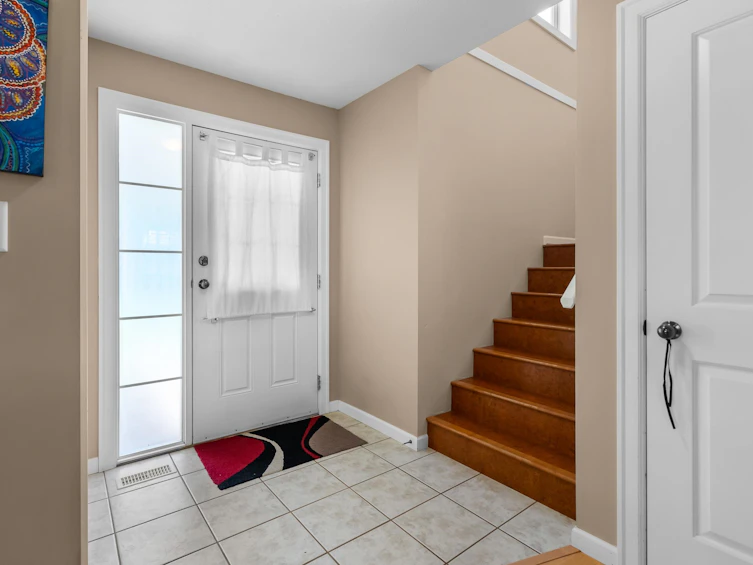 65887 Park Avenue, Hope, BC, V0X 1L1 - 3