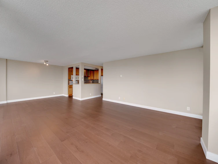 2306-6540 Burlington Avenue, Burnaby, BC, V5H 3M7 - 10