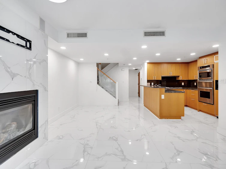 TH31-1277 W Cordova Street, Vancouver, BC, V6C 3P9 - 12