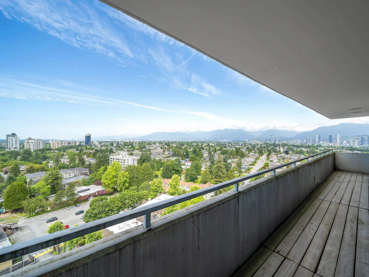 1806-5652 Patterson Avenue, Burnaby, BC, V5H 4C8 - 3