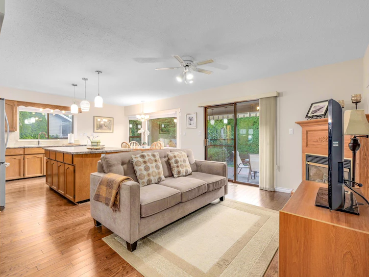 1923 141a Street, Surrey, BC, V4A 7R4 - 16