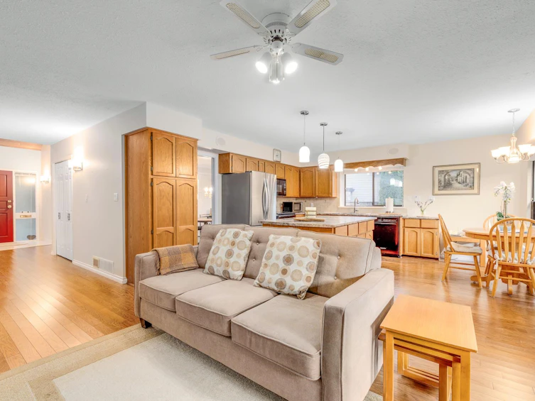 1923 141a Street, Surrey, BC, V4A 7R4 - 17