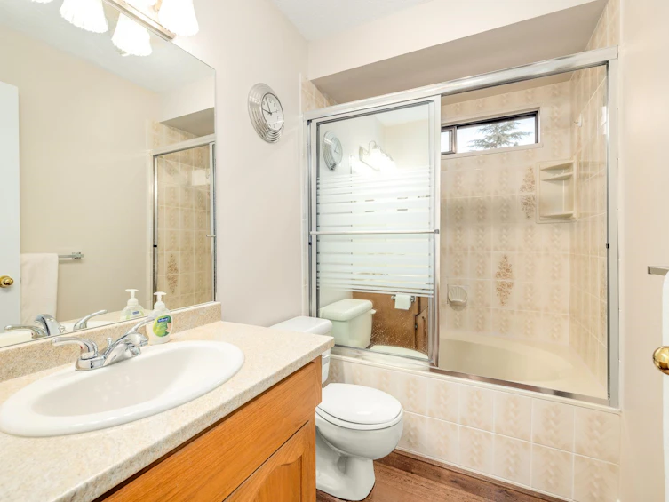 1923 141a Street, Surrey, BC, V4A 7R4 - 30