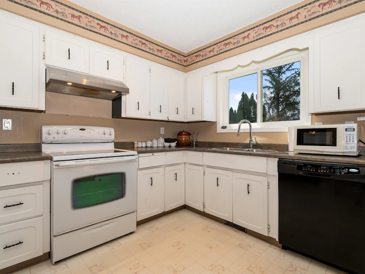 46774 First Avenue, Chilliwack, BC, V2P 1X7 - 17