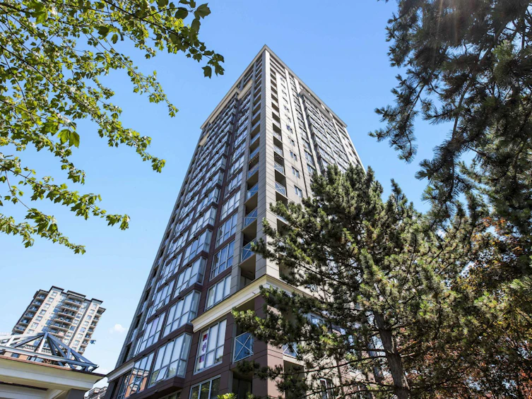 1901-850 Royal Avenue, New Westminster, BC, V3M 1A6 - 2