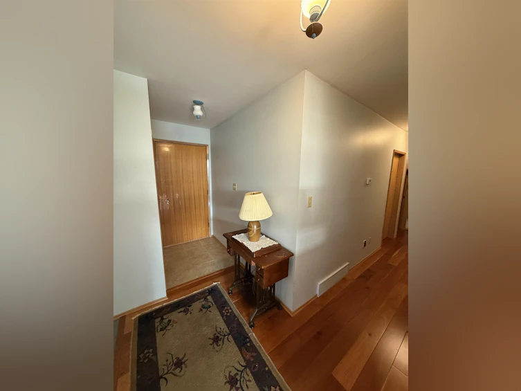 2308 Bakerview Street, Abbotsford, BC, V2T 3B4 - 5