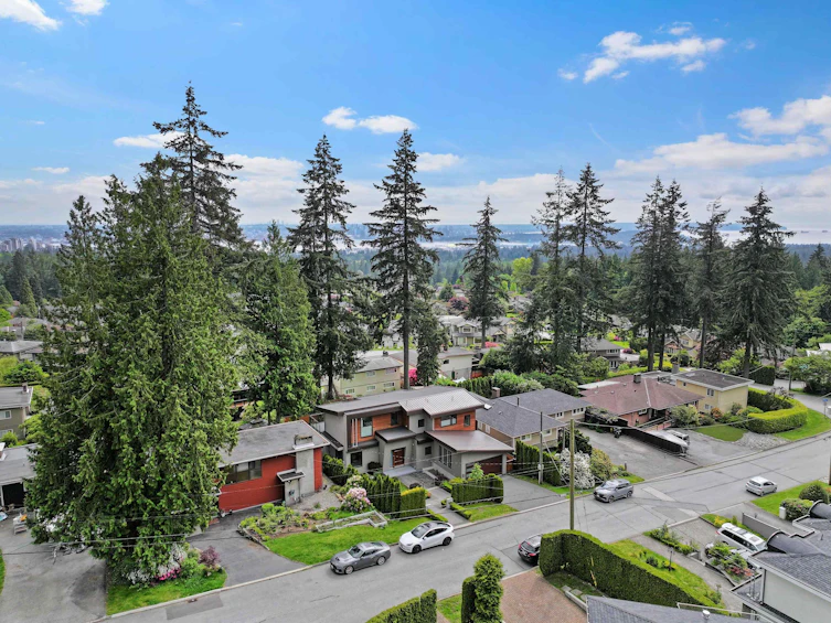 503 Crestwood Avenue, North Vancouver, BC, V7N 3C4 - 40