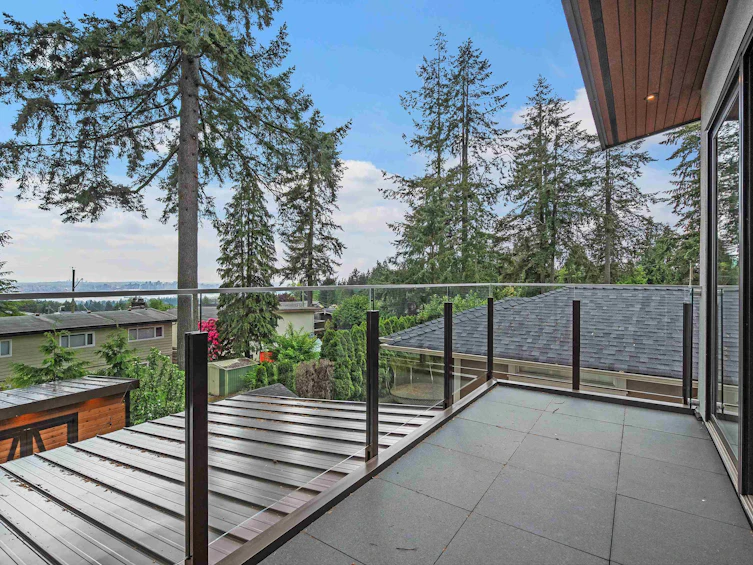 503 Crestwood Avenue, North Vancouver, BC, V7N 3C4 - 27