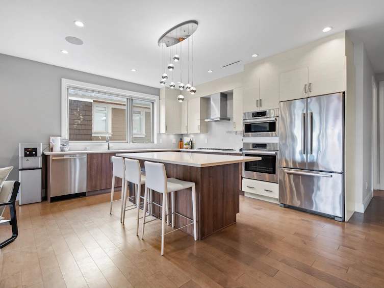 503 Crestwood Avenue, North Vancouver, BC, V7N 3C4 - 12