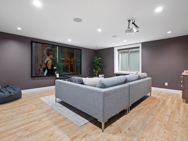 503 Crestwood Avenue, North Vancouver, BC, V7N 3C4 - 35