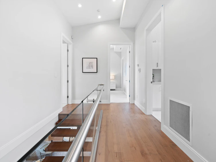 503 Crestwood Avenue, North Vancouver, BC, V7N 3C4 - 20