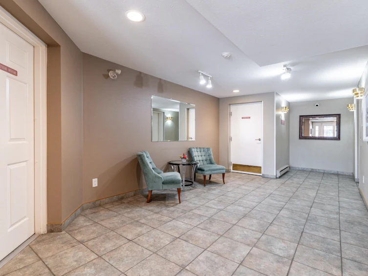 111-19645 64th Avenue, Langley, BC, V2Y 1L2 - 5