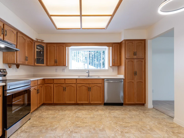 111-19645 64th Avenue, Langley, BC, V2Y 1L2 - 6