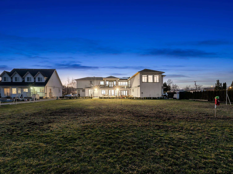 6460 No. 5 Road, Richmond, BC, V6Y 2T9 - 40