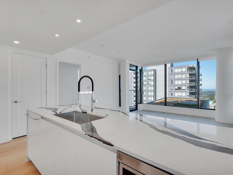 1006-135 13th Street, North Vancouver, BC, V7L 0J8 - 13