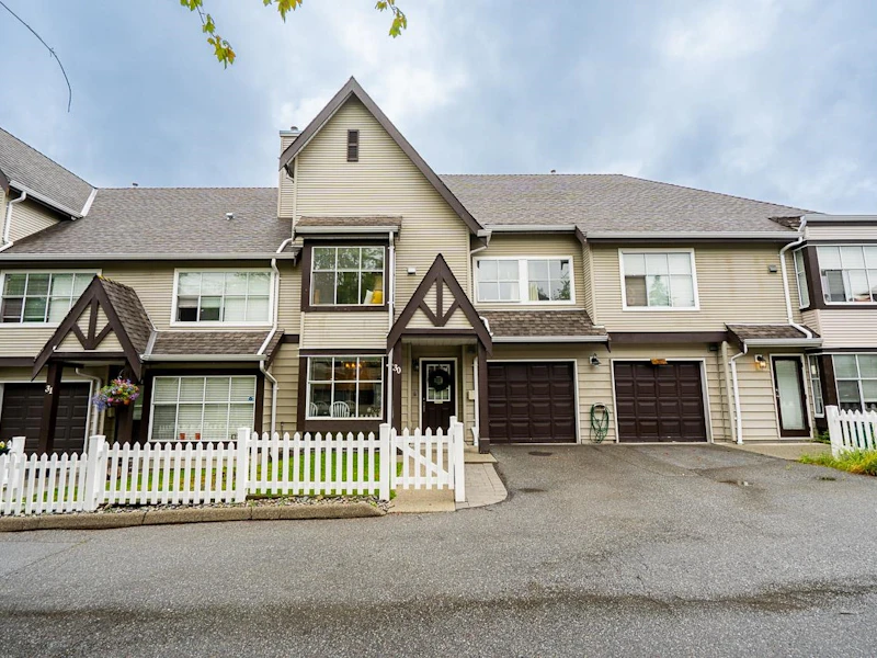 30 - 12099 237th Street, Maple Ridge BC V4R 2C3