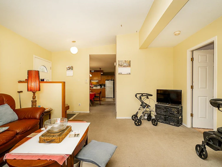 1-8078 King George Boulevard, Surrey, BC, V3W 5B5 - 10