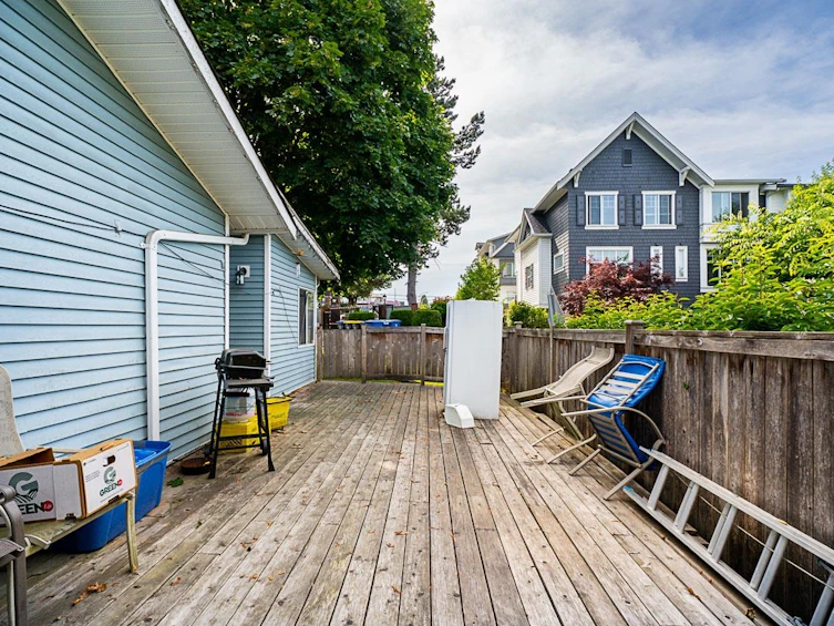 1-8078 King George Boulevard, Surrey, BC, V3W 5B5 - 33