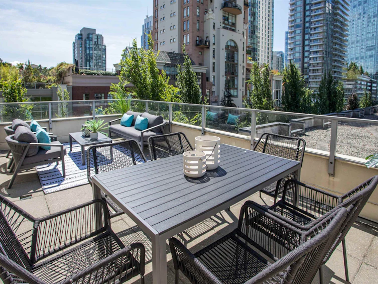 TH1237 Richards Street, Vancouver, BC, V6B 3G3 - 21