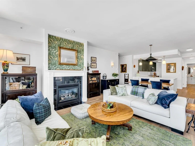 1601-160 E 13th Street, North Vancouver, BC, V7L 2L5 - 5