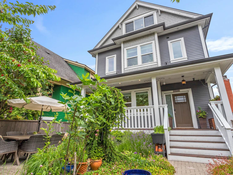 1369 E 13th Avenue, Vancouver, BC, V5N 2B5 - 24