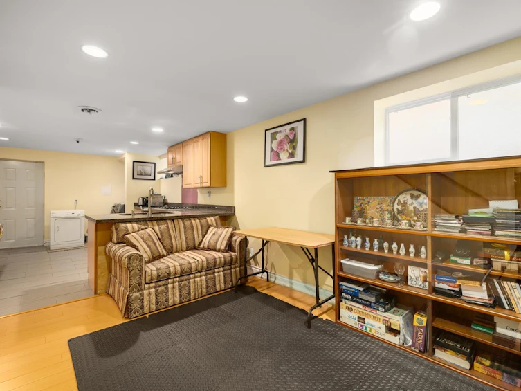 5679 Clinton Street, Burnaby, BC, V5J 2M2 - 18