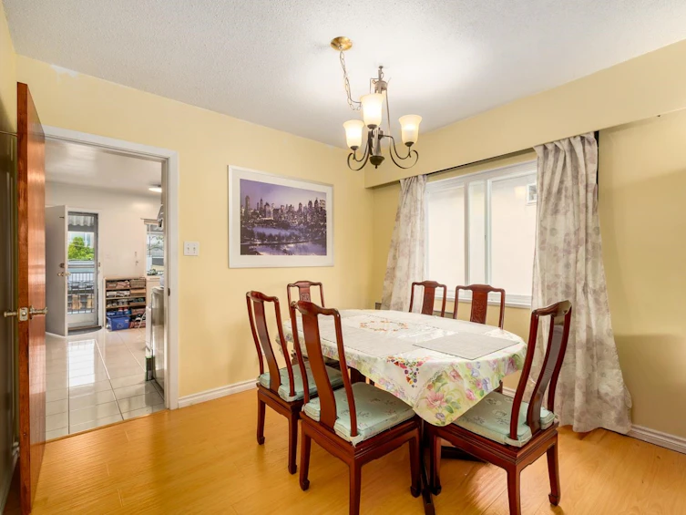 5679 Clinton Street, Burnaby, BC, V5J 2M2 - 6