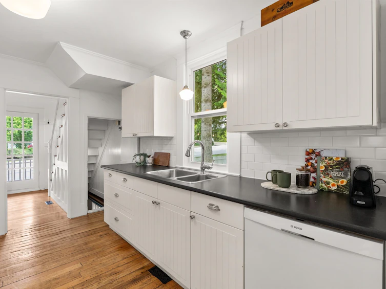 3092 Allan Road, North Vancouver, BC, V7J 3C4 - 19