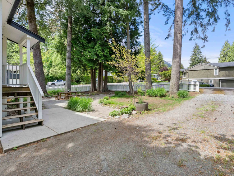 3092 Allan Road, North Vancouver, BC, V7J 3C4 - 37