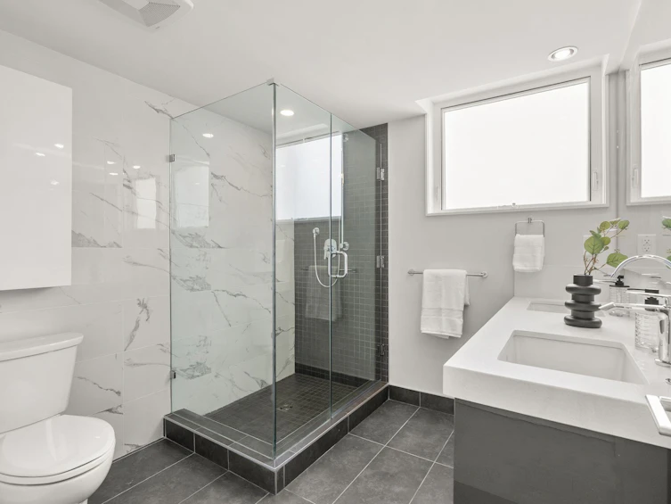 621 Victoria Drive, Vancouver, BC, V5L 0C3 - 27
