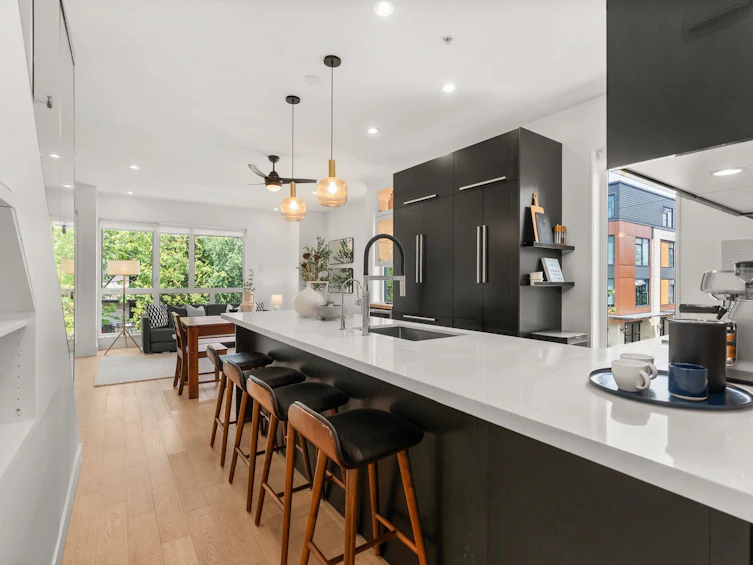 621 Victoria Drive, Vancouver, BC, V5L 0C3 - 17