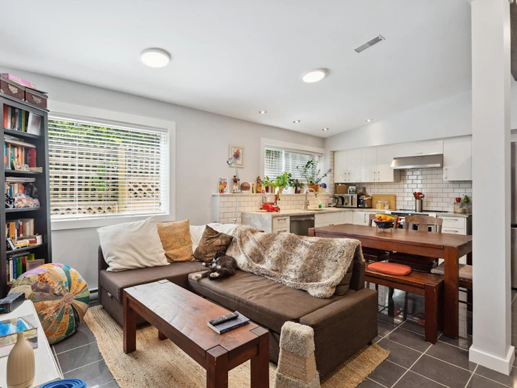 3434 St. Georges Avenue, North Vancouver, BC, V7N 1V8 - 29