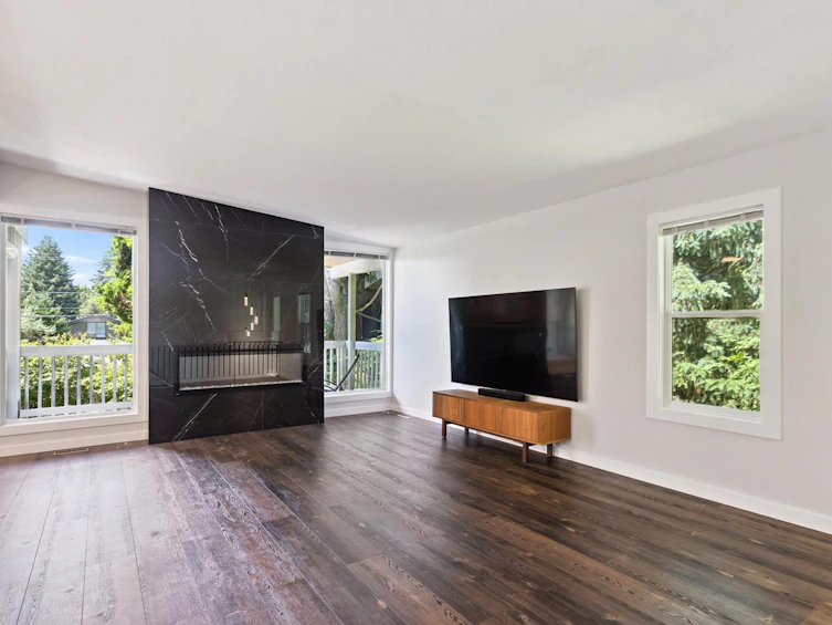 3434 St. Georges Avenue, North Vancouver, BC, V7N 1V8 - 5