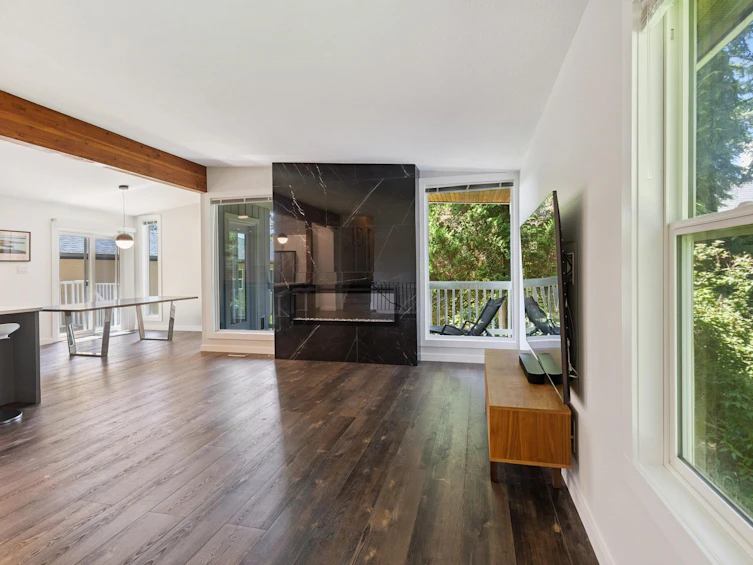 3434 St. Georges Avenue, North Vancouver, BC, V7N 1V8 - 6