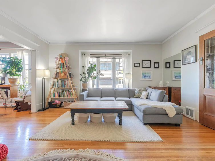 3636 W 3rd Avenue, Vancouver, BC, V6R 1L9 - 3