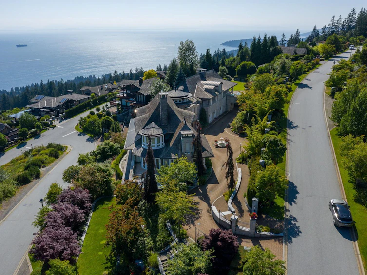 2743 Willoughby Road, West Vancouver, BC, V7S 3K3 - 5