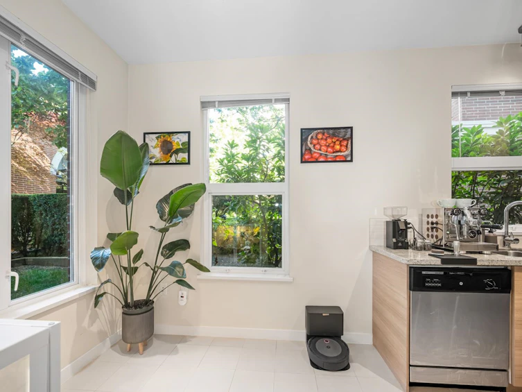 121-9399 Odlin Road, Richmond, BC, V6X 0J6 - 9