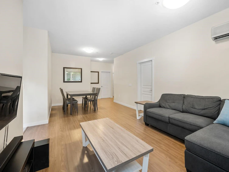 121-9399 Odlin Road, Richmond, BC, V6X 0J6 - 4