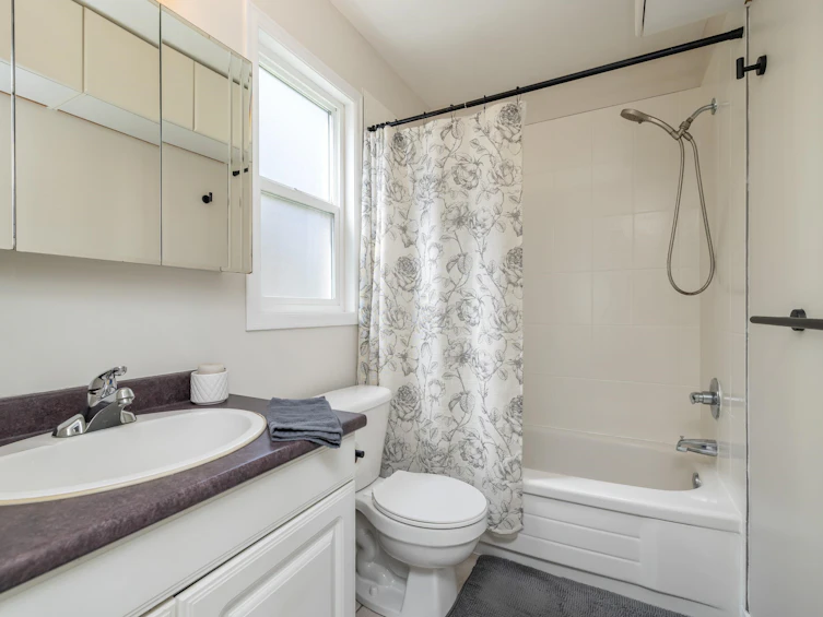 21440 95 Avenue, Langley, BC, V1M 1W5 - 23