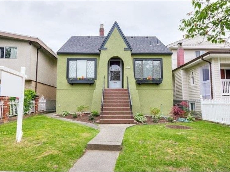 1942 E 49th Avenue, Vancouver, BC, V5P 1T3