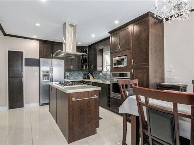 1942 E 49th Avenue, Vancouver, BC, V5P 1T3 - 4