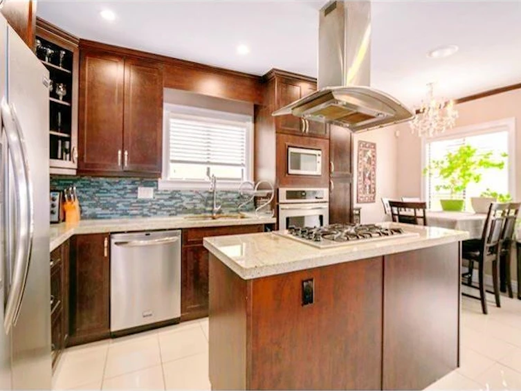 1942 E 49th Avenue, Vancouver, BC, V5P 1T3 - 8