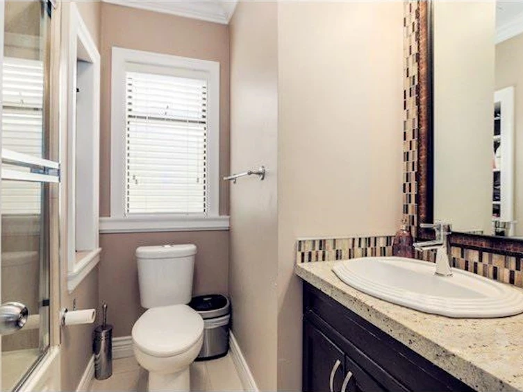 1942 E 49th Avenue, Vancouver, BC, V5P 1T3 - 10