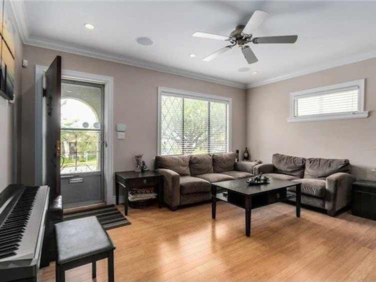 1942 E 49th Avenue, Vancouver, BC, V5P 1T3 - 3