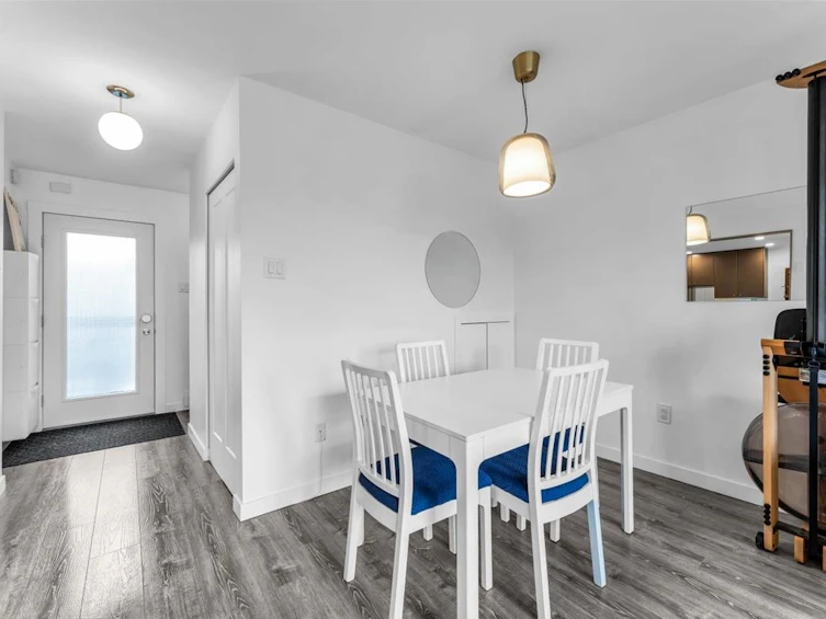 217-2910 E Pender Street, Vancouver, BC, V5K 2C3 - 10