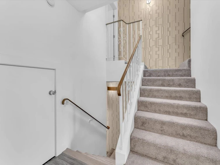 217-2910 E Pender Street, Vancouver, BC, V5K 2C3 - 19
