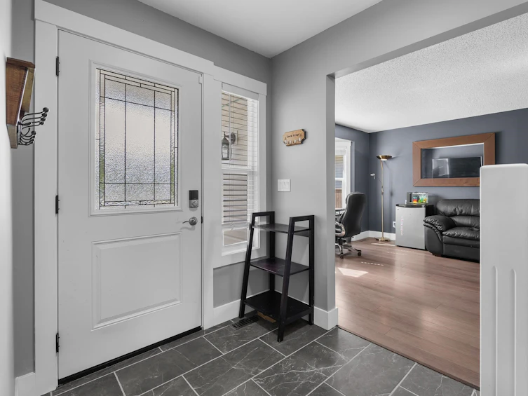 5674 Kathleen Drive, Chilliwack, BC, V2R 3J5 - 6
