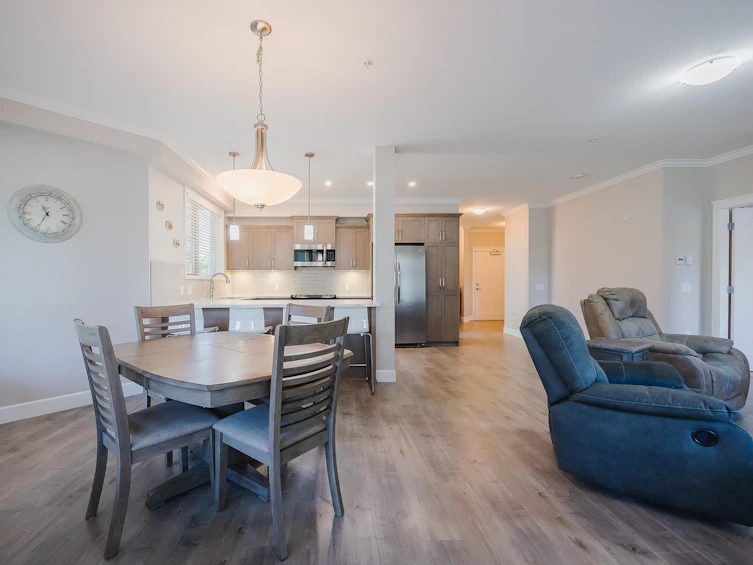 110-45754 Keith Wilson Road, Chilliwack, BC, V2R 0X3 - 12