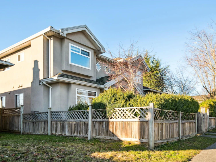 6925 Main Street, Vancouver, BC, V5X 3H6 - 39