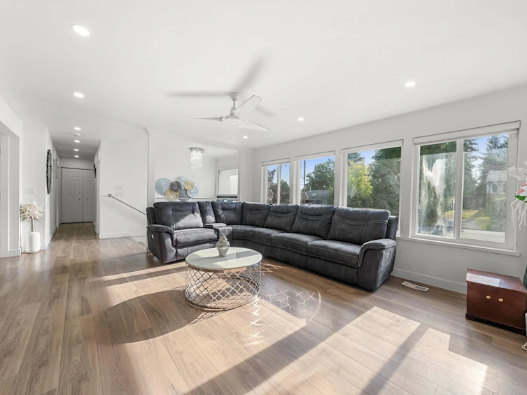 10108 127a Street, Surrey, BC, V3V 5L3 - 6